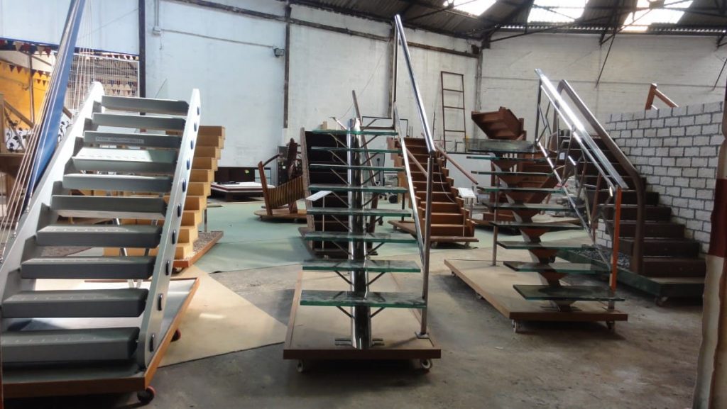 Lote de escaleras
