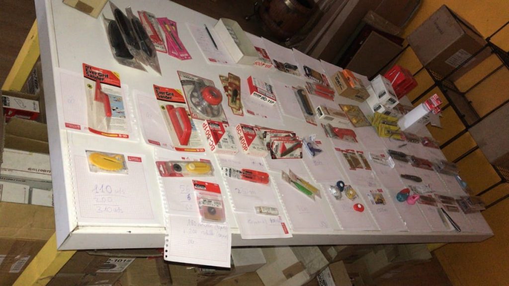Lote de papelería y Cutter