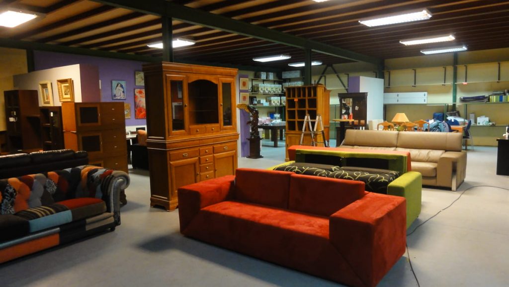 Lote de mobiliario