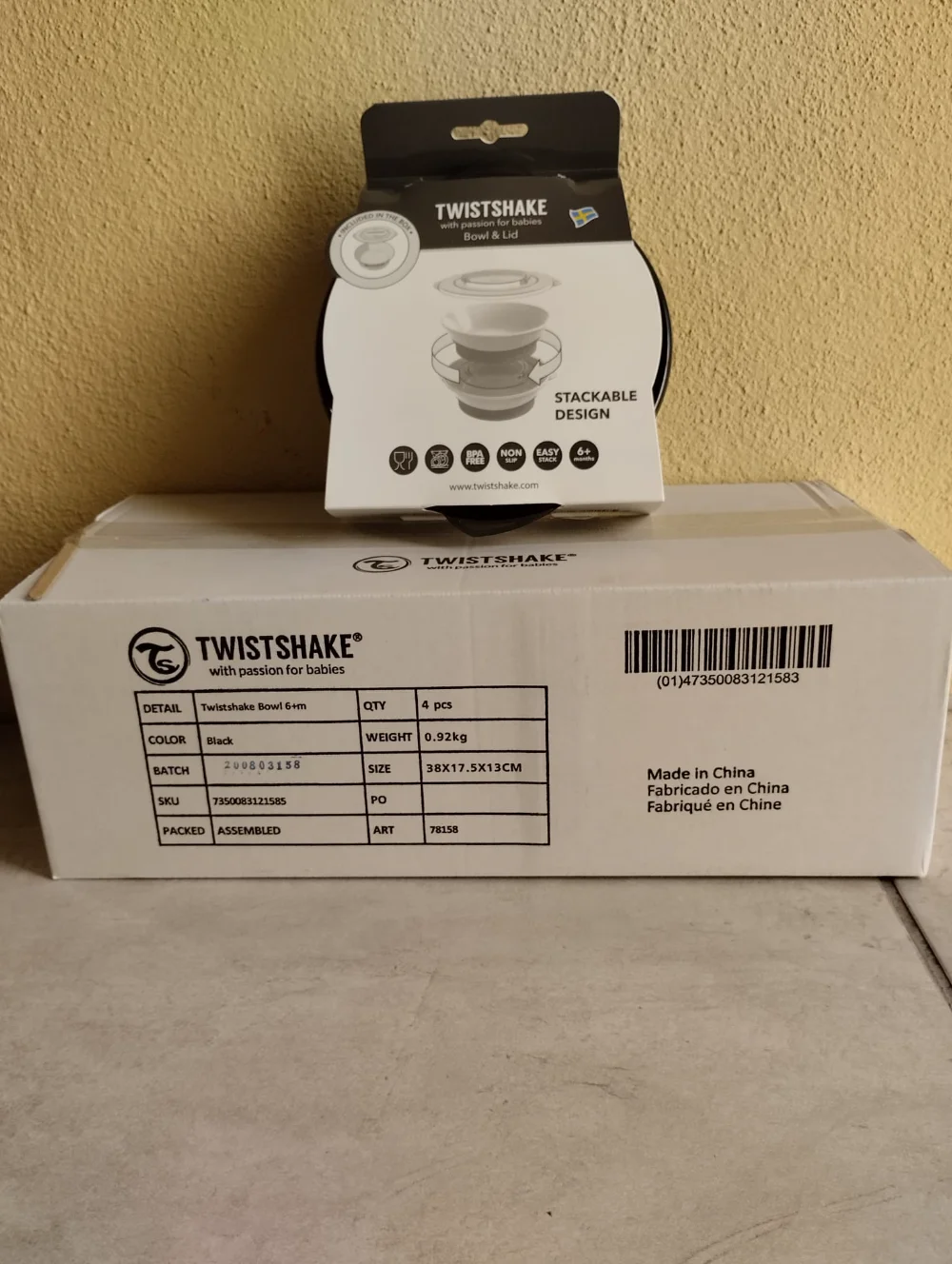 Bowl And Lid Fits Suction Mat.webp