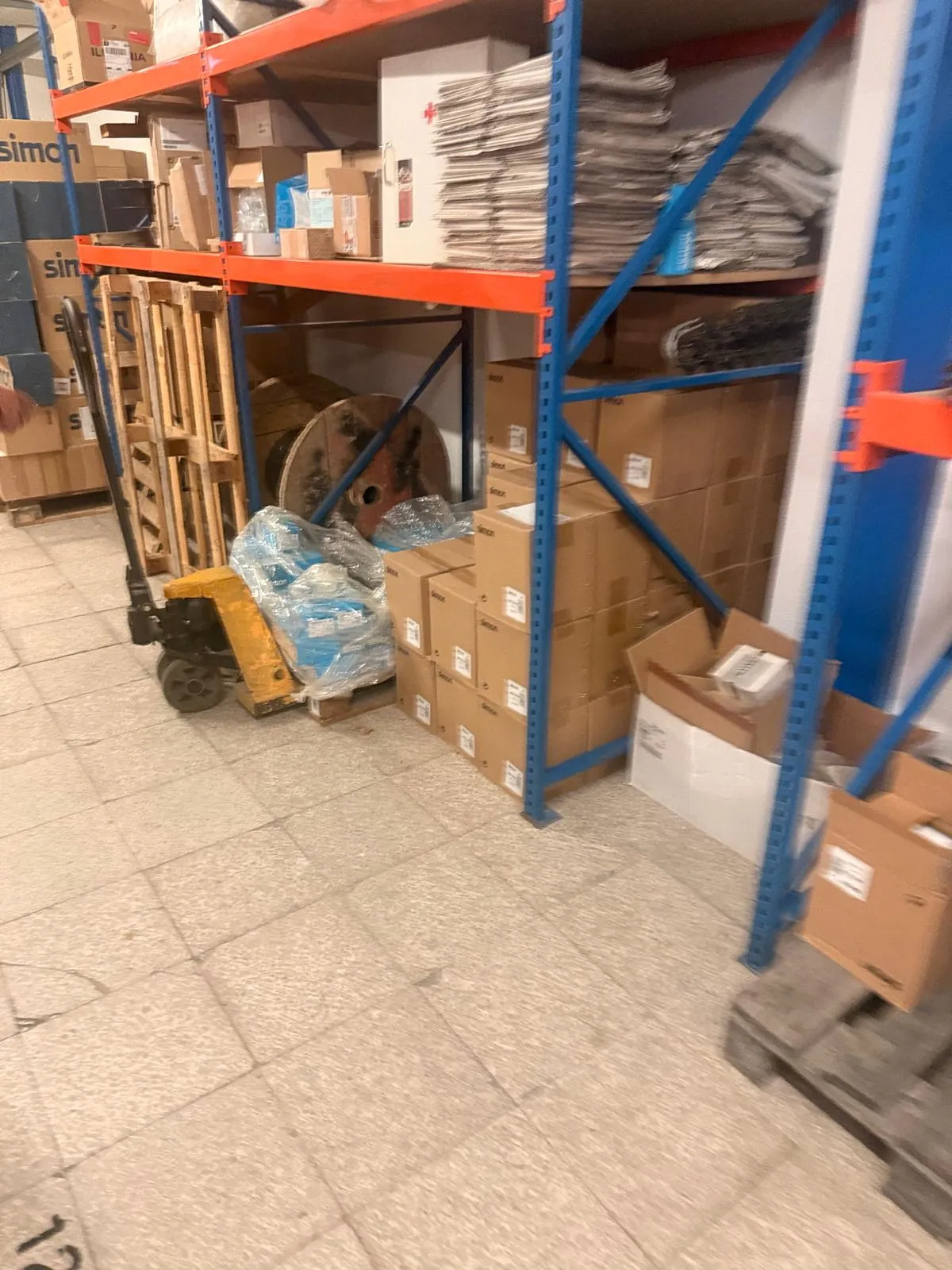 Liquidacion Automaticos Electricos Simon (2)